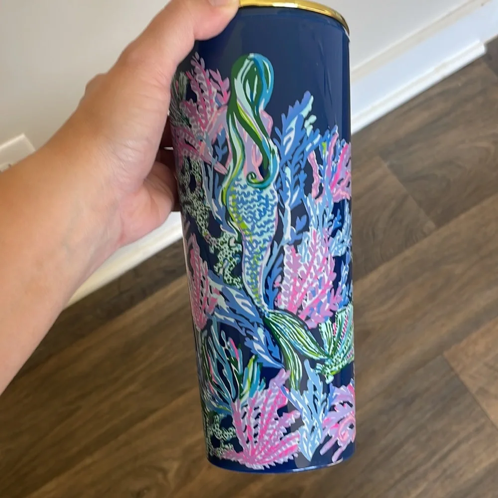 Lilly Pulitzer- Tumbler w/ Straw-24oz